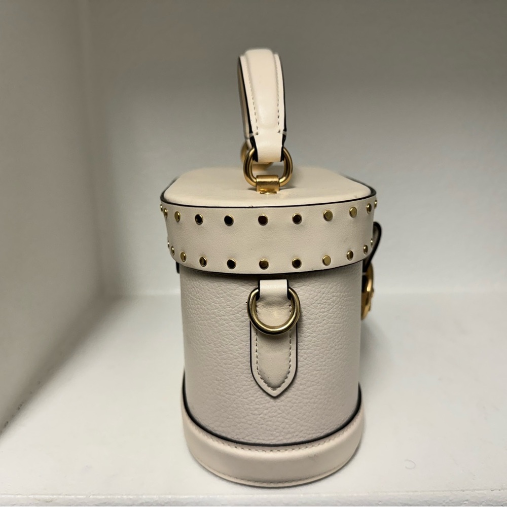 Coach Vanity Bag - Picture 11 of 15